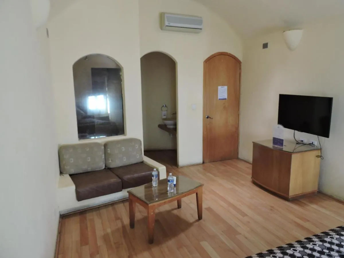 **  Motel Mykonos Puebla Mexico
